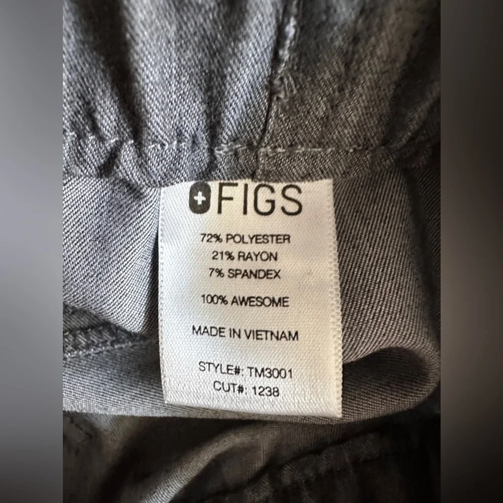 FIGS Men’s Technical Collection Pants Size Large